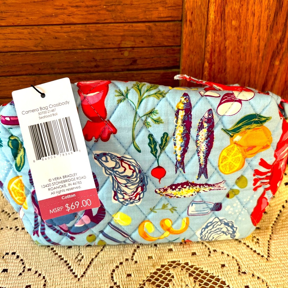 Vera Bradley Seafood Boil Camera Bag Crossbody, NWT